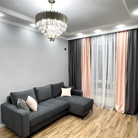 Атлант Жк Apartment Almaty Exterior photo