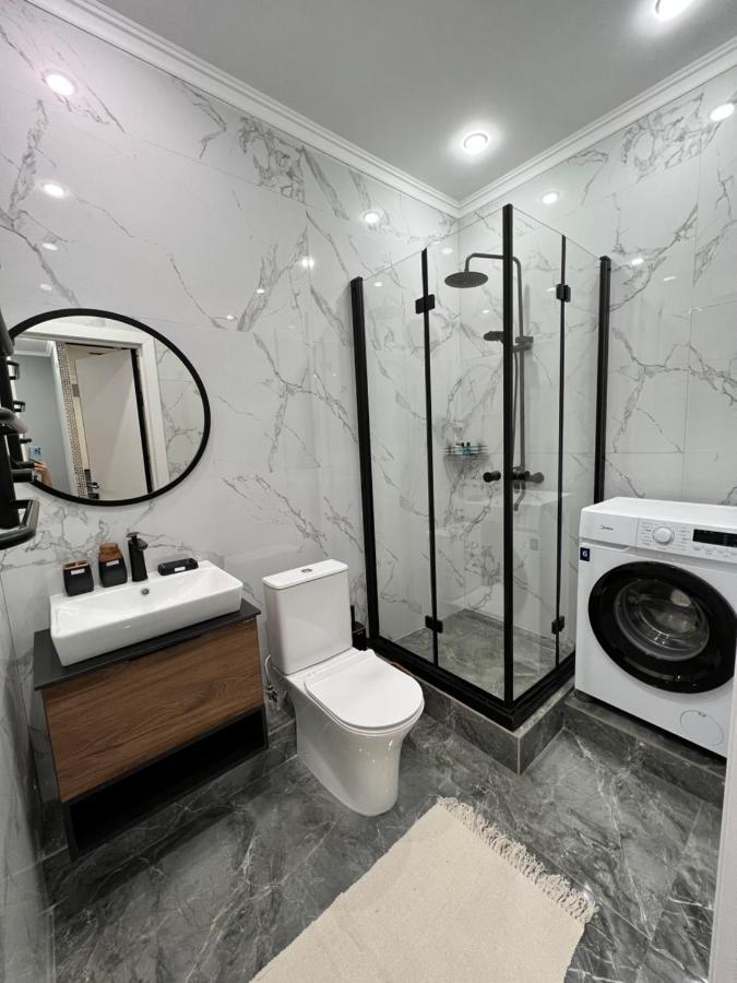 Атлант Жк Apartment Almaty Exterior photo